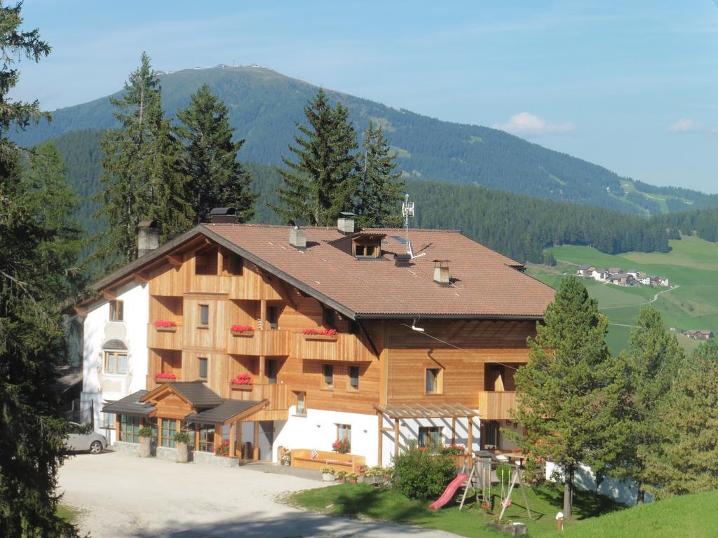 Chalet Frapes San Martino in Badia Dış mekan fotoğraf